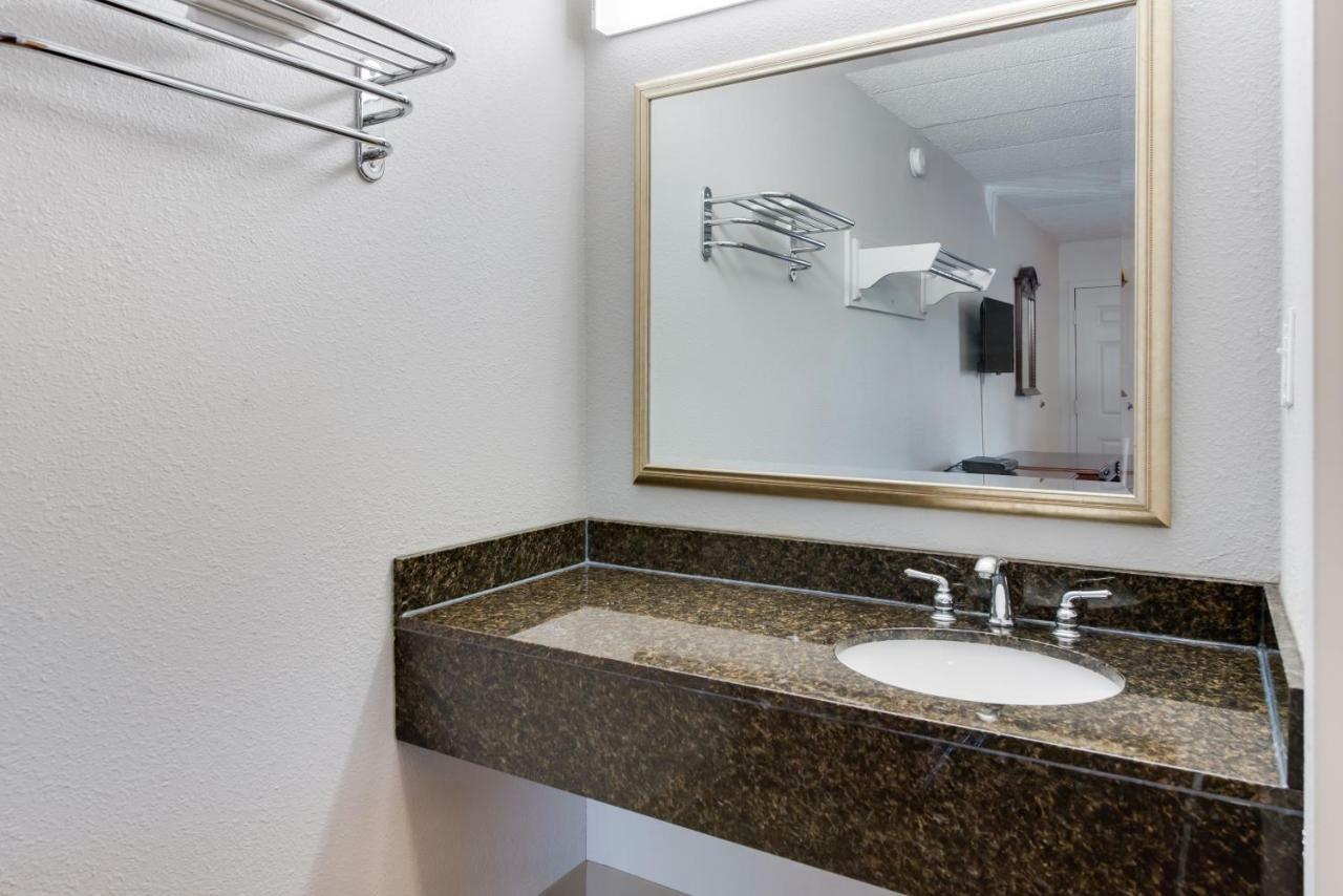 Americas Best Value Inn Columbus Luaran gambar